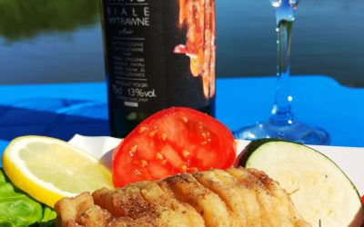 Wytrawna biel z Manru ze smażonym karpiem z Fish Trucka